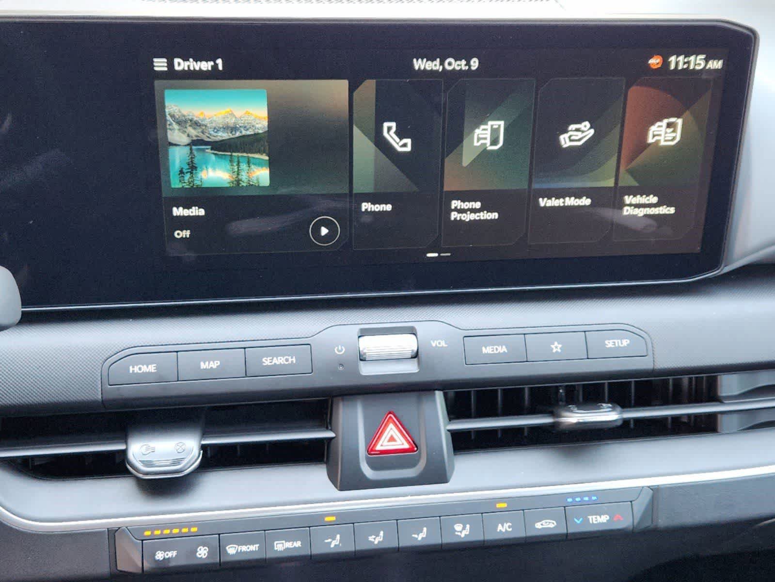 Certified 2025 Kia K4 FWD image 13