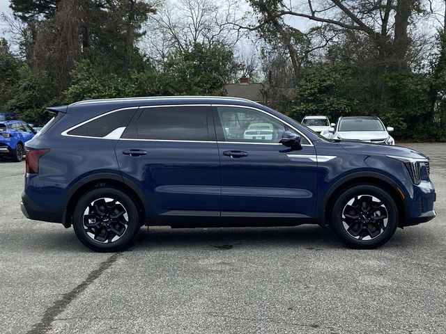New 2026 Kia Sorento S image 2