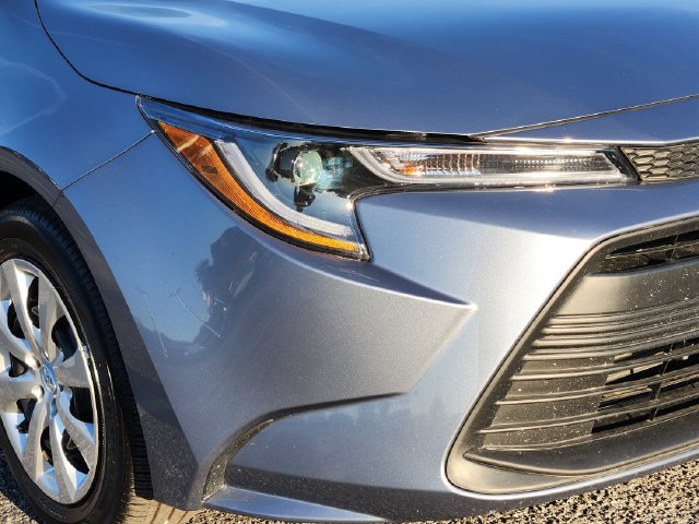 Certified 2025 Toyota Corolla LE FWD image 7