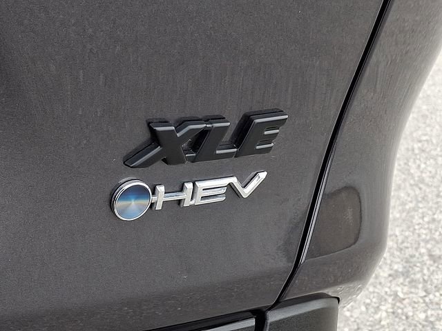 Certified 2025 Toyota RAV4 XLE w/ Convenience Package image 31