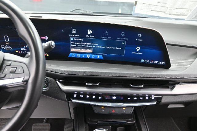Certified 2025 Cadillac XT4 Premium Luxury FWD image 23