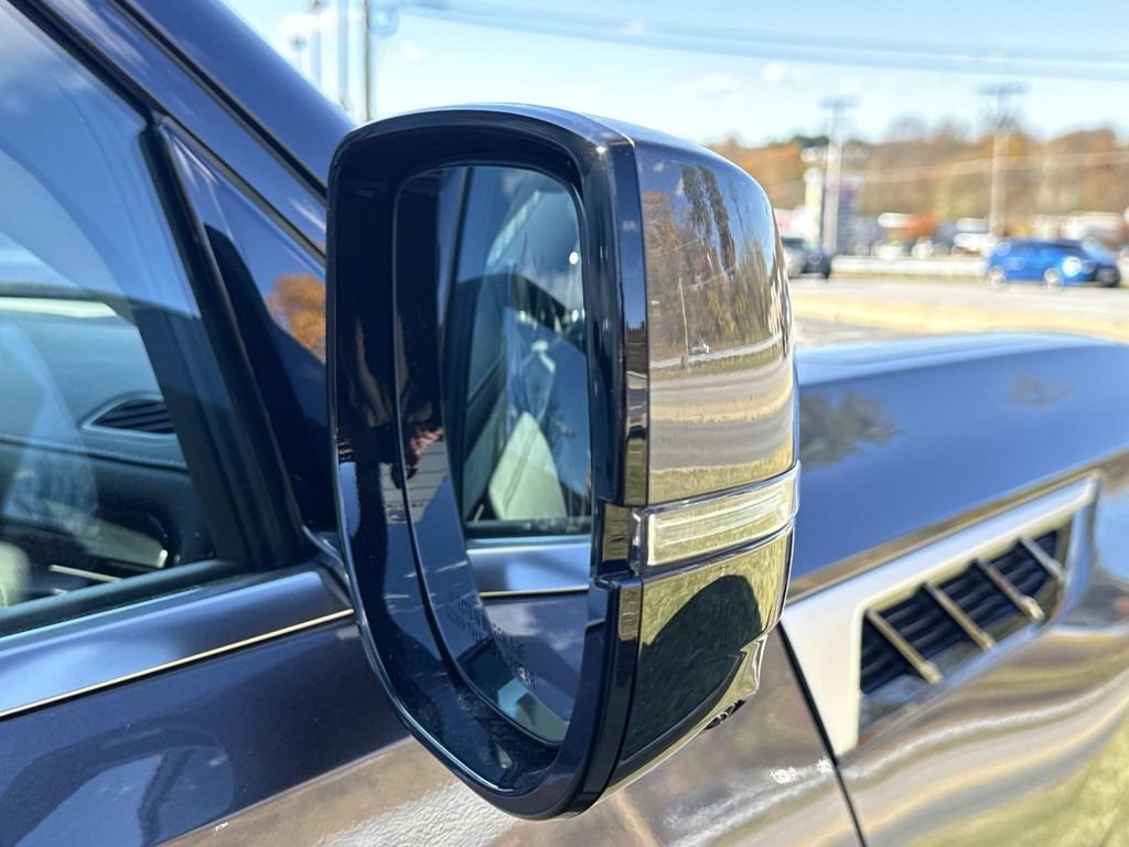 New 2026 INFINITI QX80 Luxe image 28