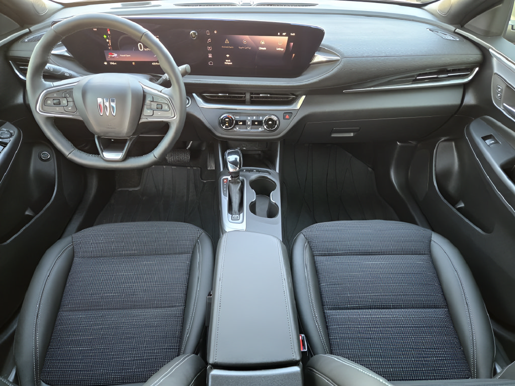 Used 2024 Buick Envista Preferred w/ Convenience I Package FWD image 23