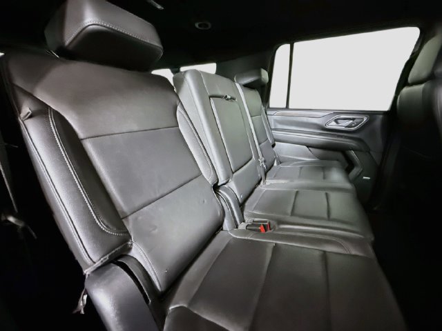 Used 2022 Chevrolet Suburban LT RWD image 26