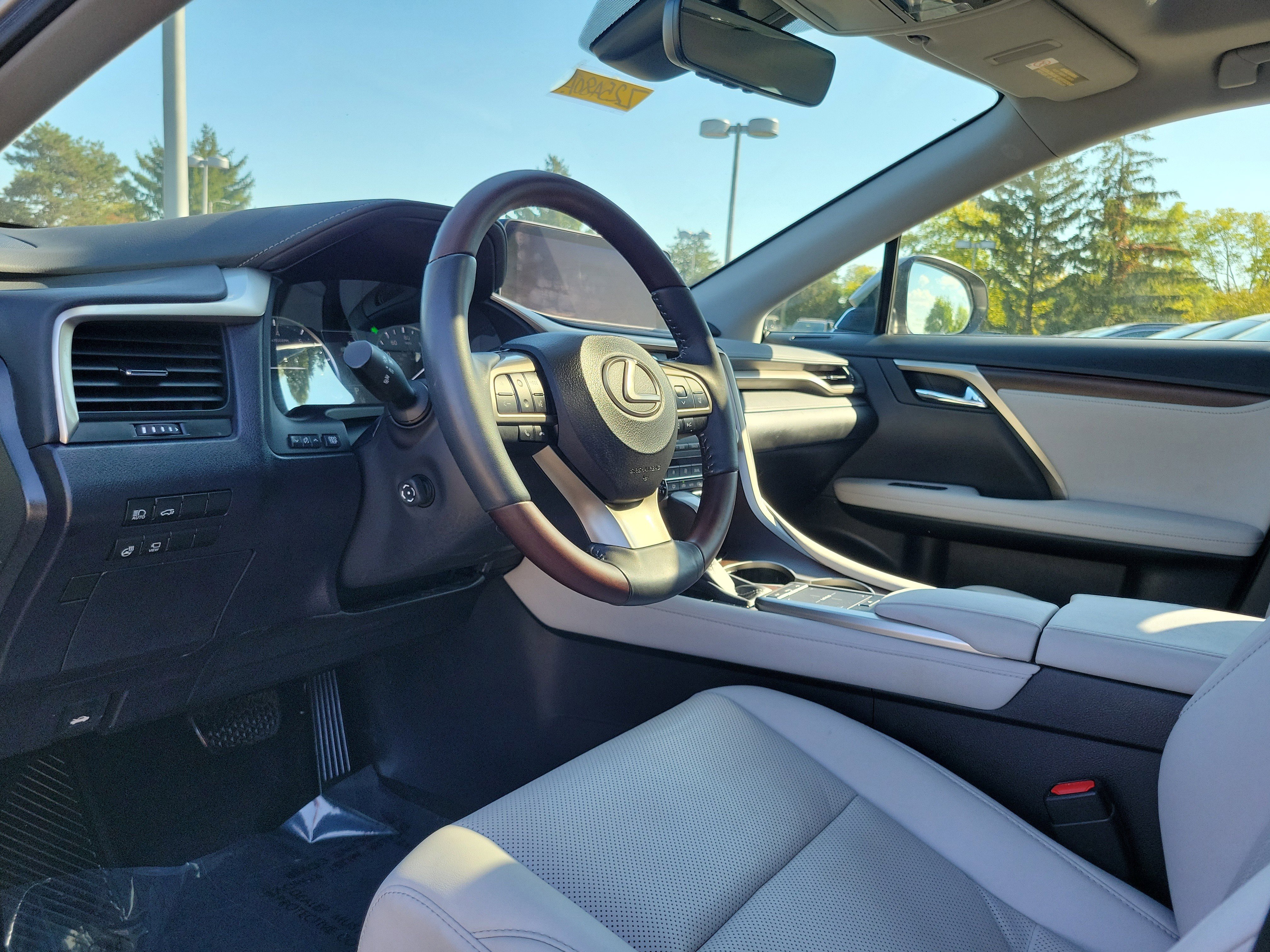Used 2022 Lexus RX 350 FWD w/ Premium Package image 19