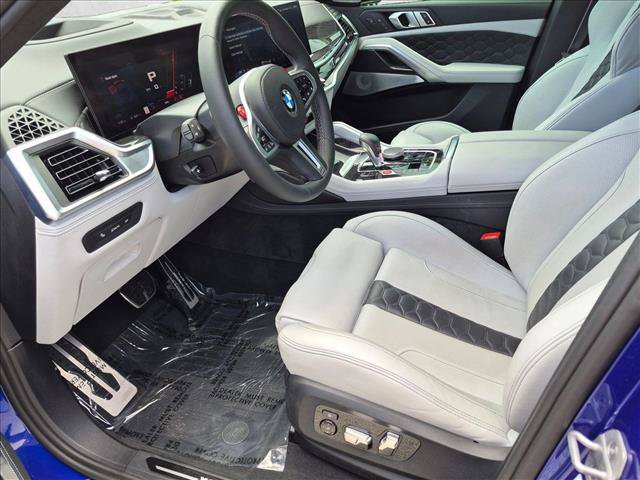 Certified 2025 BMW X6 M Competition w/ Executive Package AWD/4WD image 17