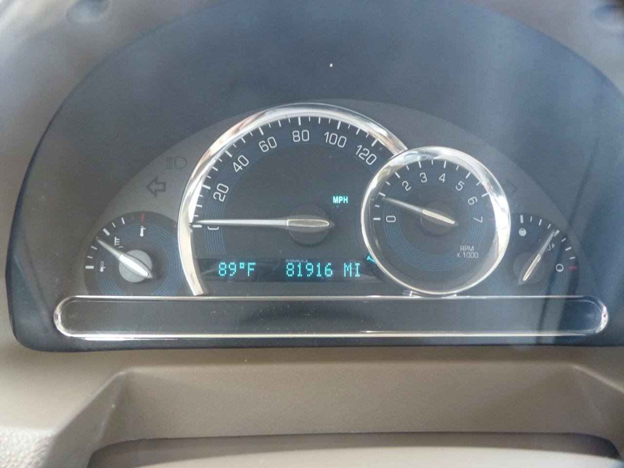 Used 2009 Chevrolet HHR LT FWD image 20