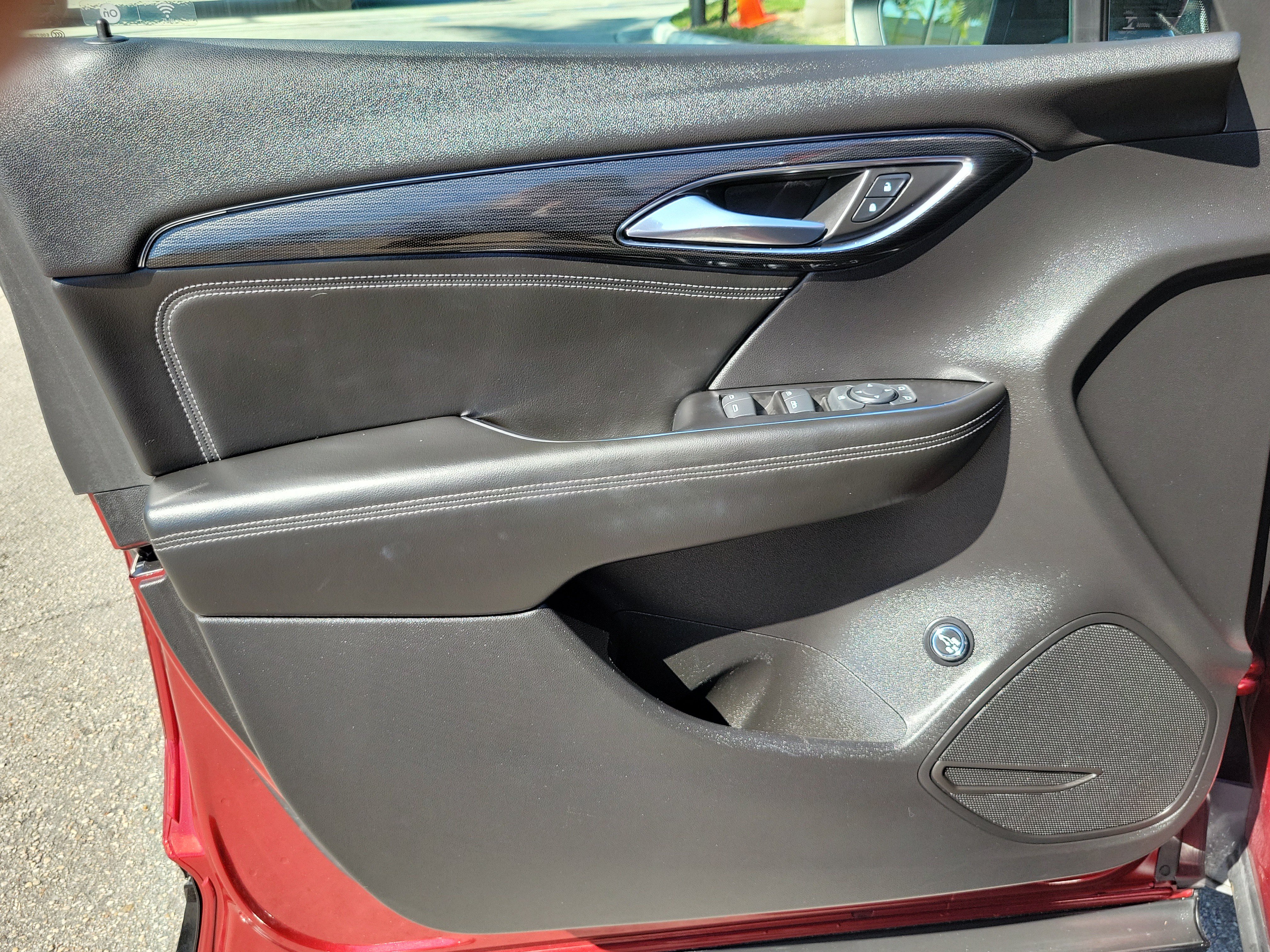 Used 2023 Buick Envision Preferred w/ Sport Touring Package AWD/4WD image 23