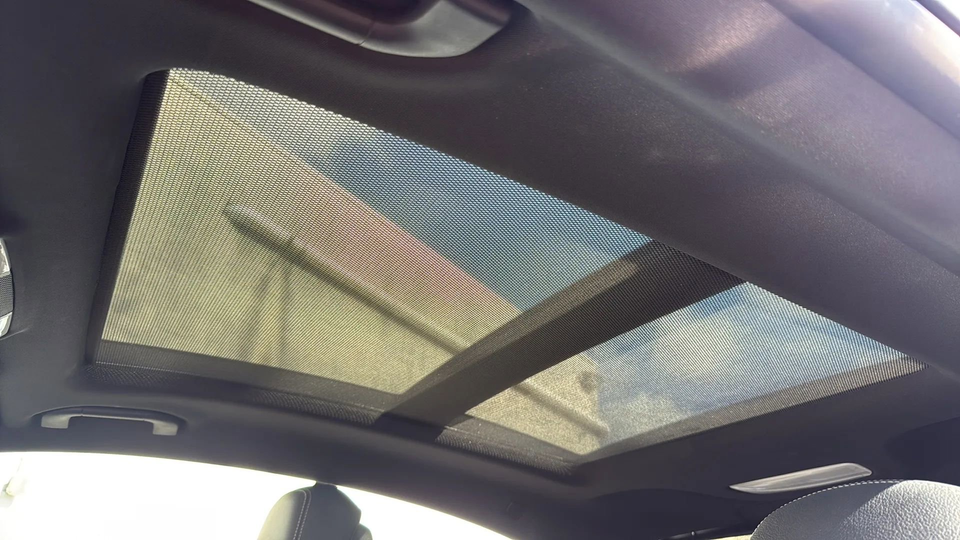 Used 2015 Mercedes-Benz E 400 4MATIC Coupe image 27