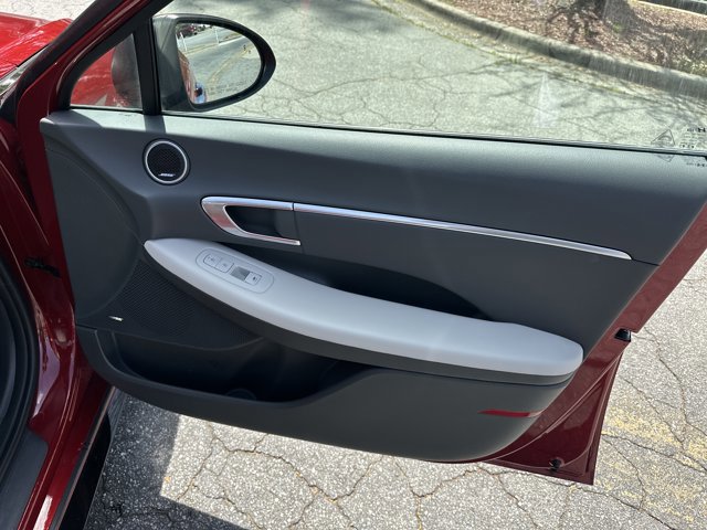 Used 2023 Hyundai Sonata SEL w/ Cargo Package image 21