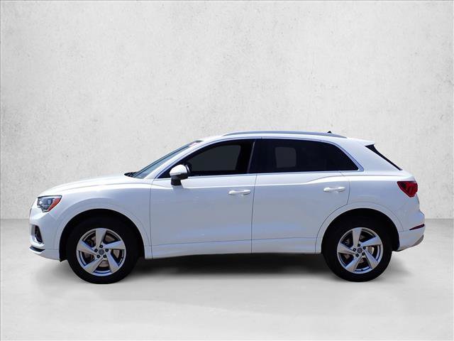 Used 2020 Audi Q3 2.0T Premium AWD/4WD image 2