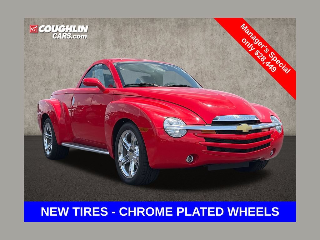 Used 2004 Chevrolet SSR w/ Preferred Equipment Group