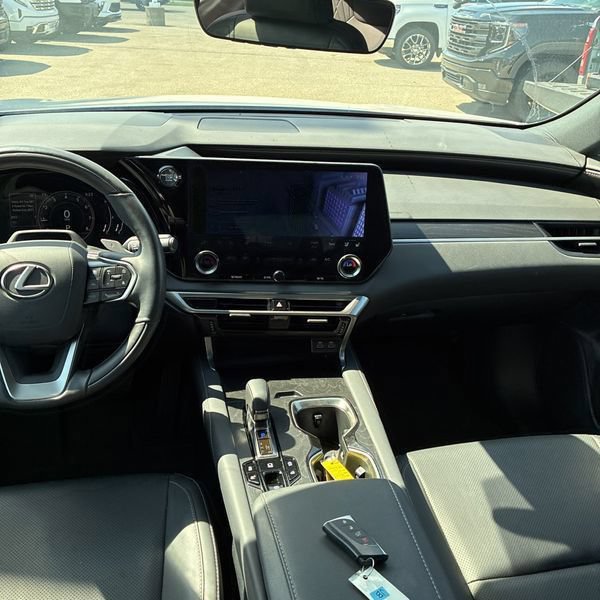 Used 2023 Lexus RX 350 Premium w/ Cold Area Package AWD/4WD image 2