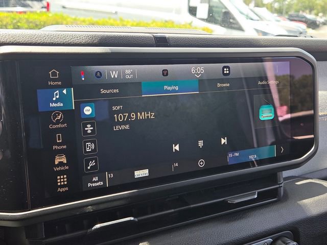 Used 2025 Jeep Wrangler Unlimited Sport AWD/4WD image 24