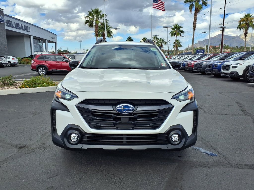 Used 2025 Subaru Outback Premium AWD/4WD image 8