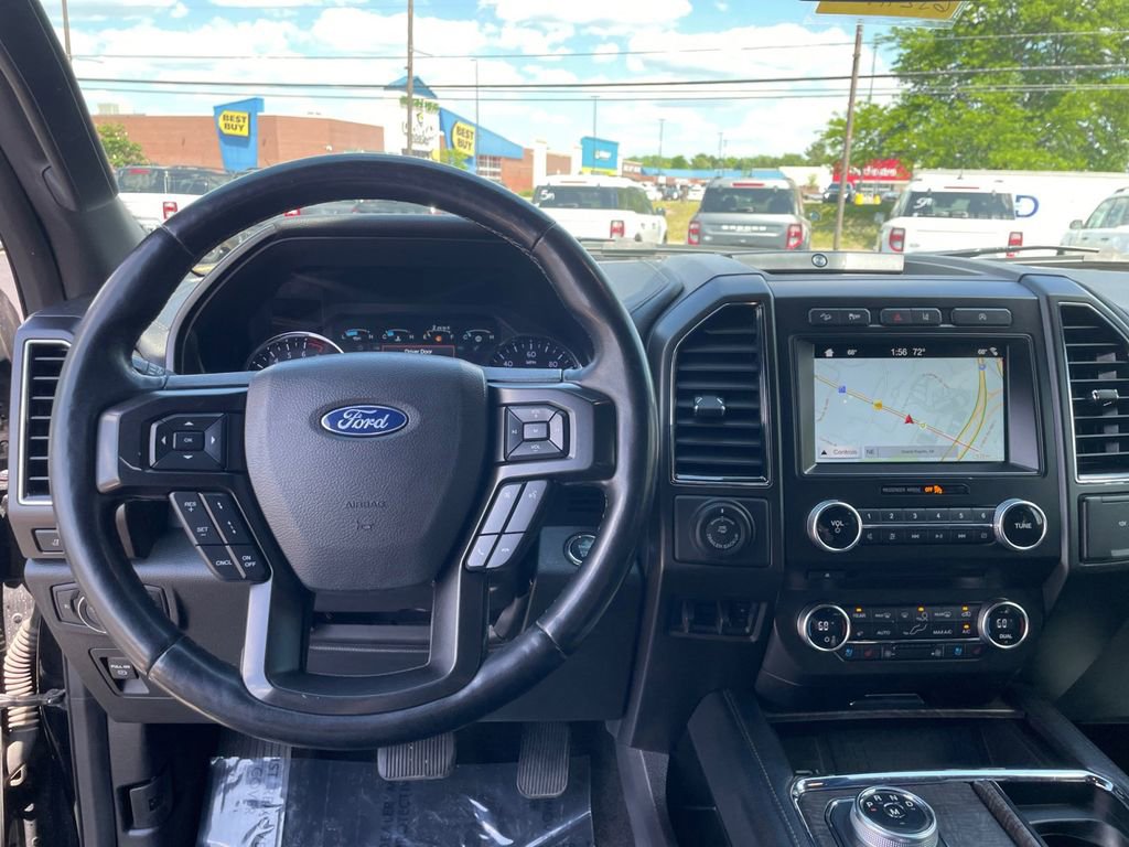 Used 2018 Ford Expedition Max Limited w/ Equipment Group 301A AWD/4WD image 17
