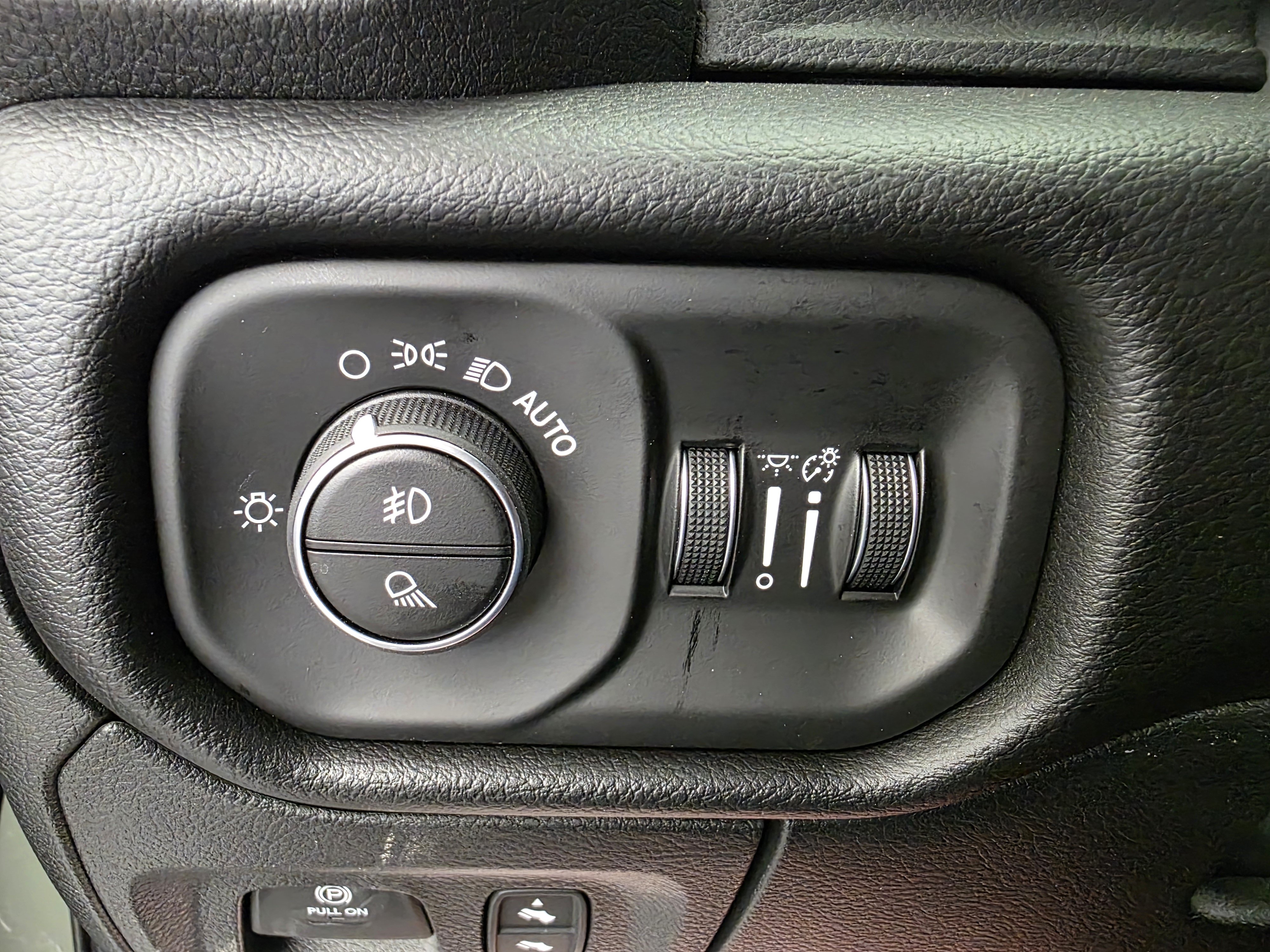 New 2026 RAM 1500 Big Horn AWD/4WD image 13