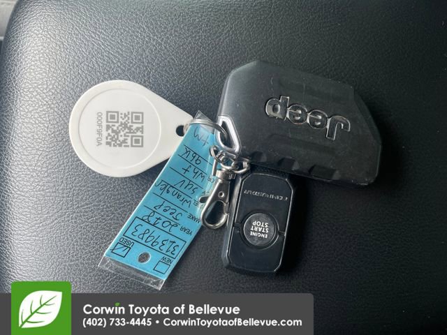 Used 2018 Jeep Wrangler Unlimited Sport AWD/4WD image 16