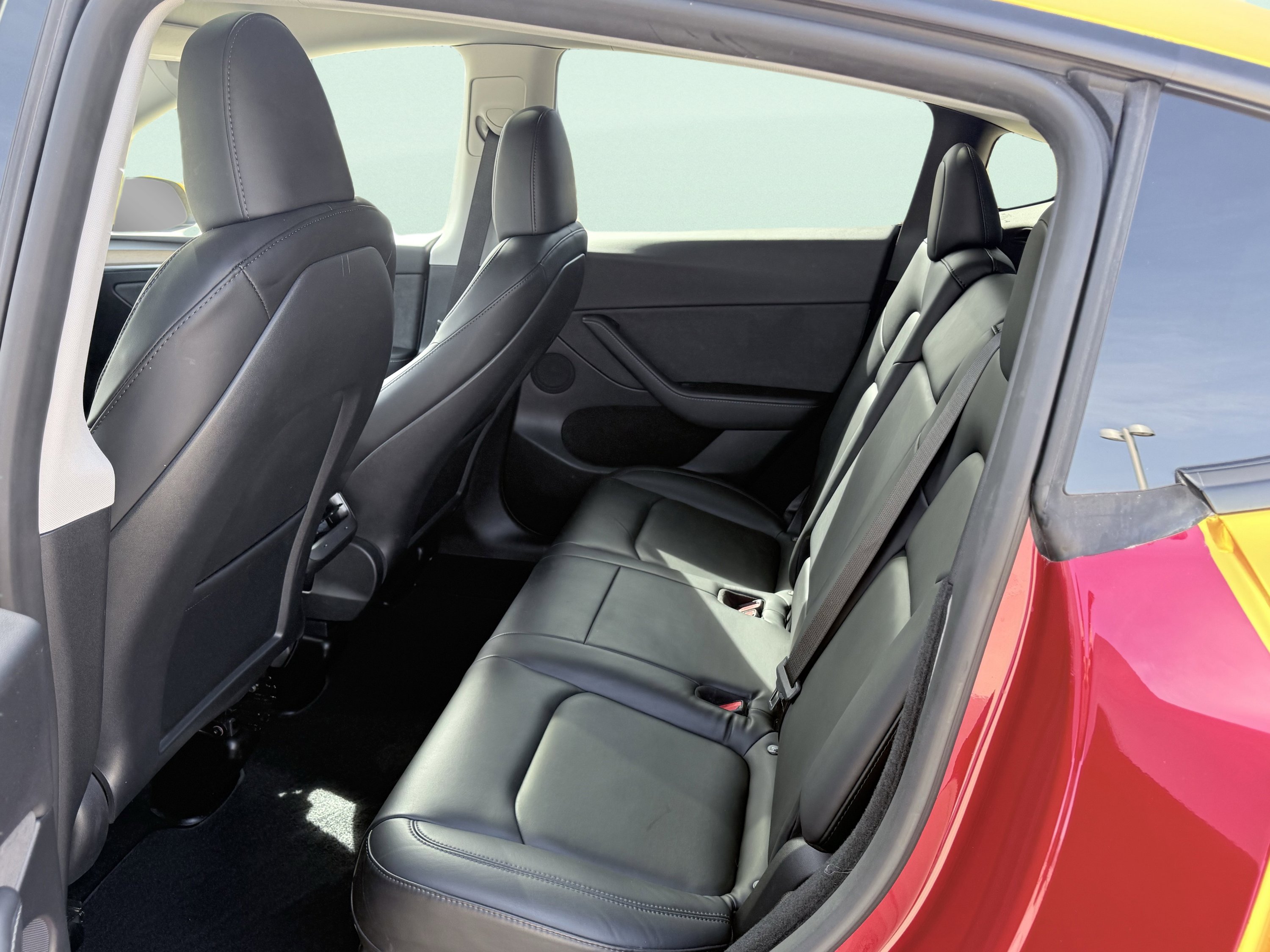 Used 2023 Tesla Model Y Performance image 32