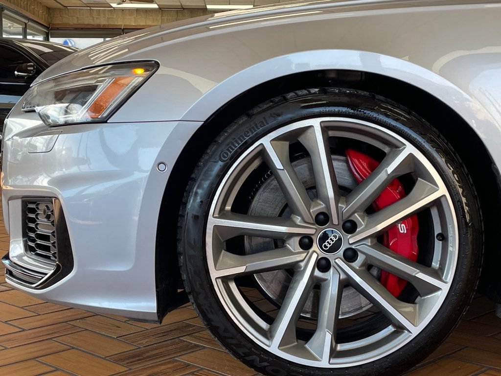 Used 2021 Audi S6 Premium Plus w/ S Sport Package AWD/4WD image 5