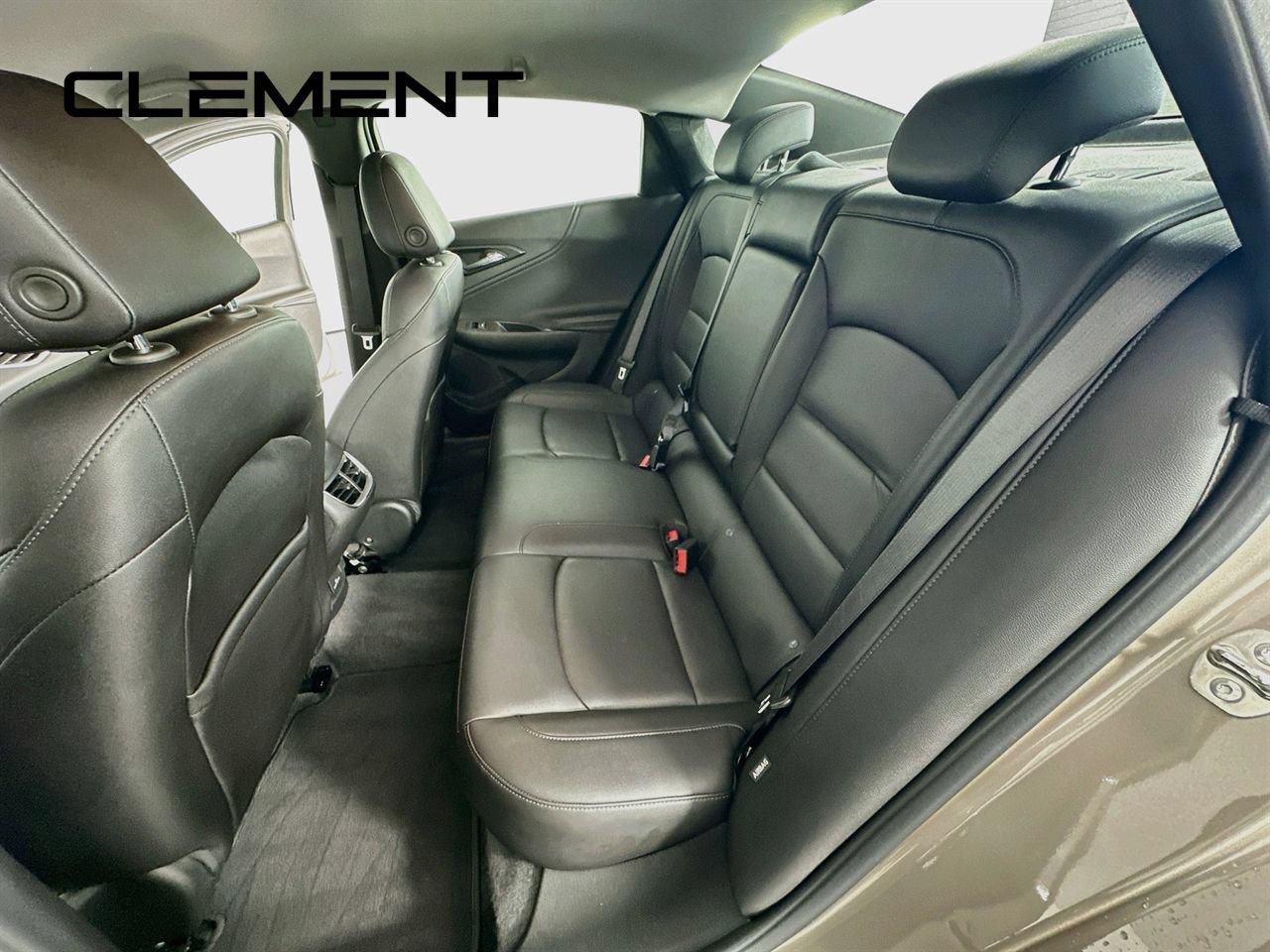 Used 2024 Chevrolet Malibu LT FWD image 32