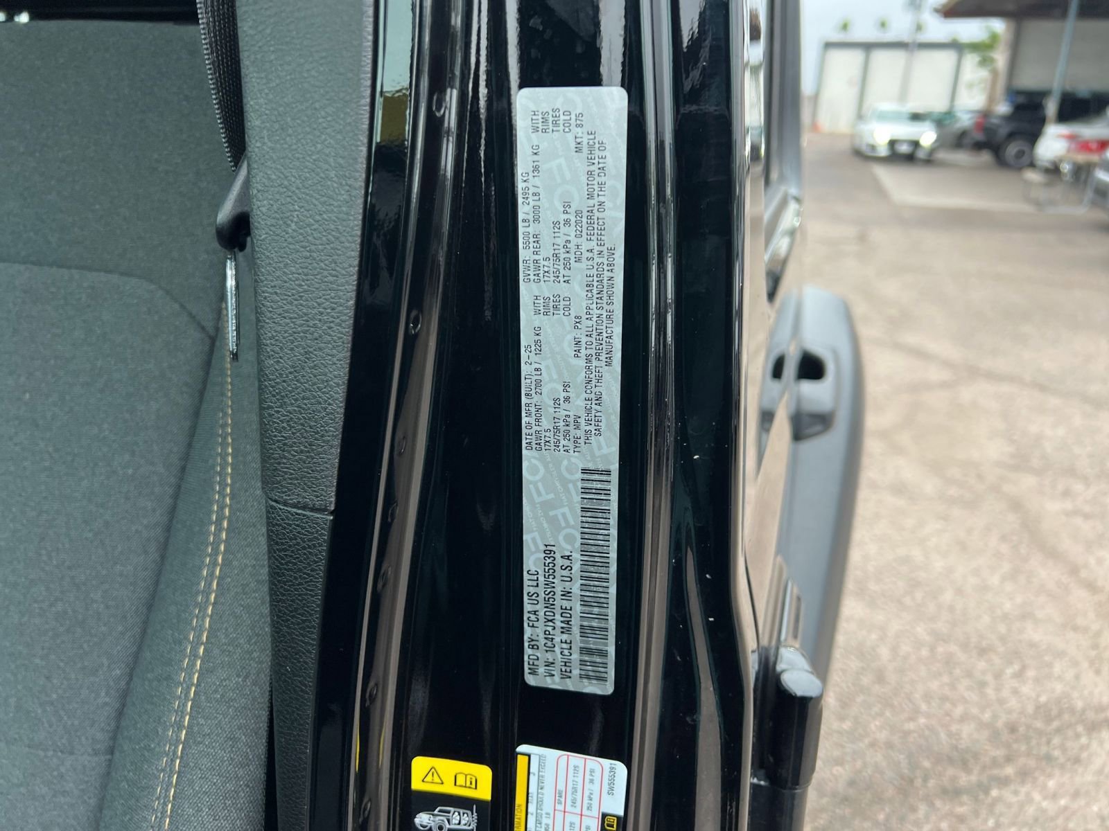 Used 2025 Jeep Wrangler Sport S image 29