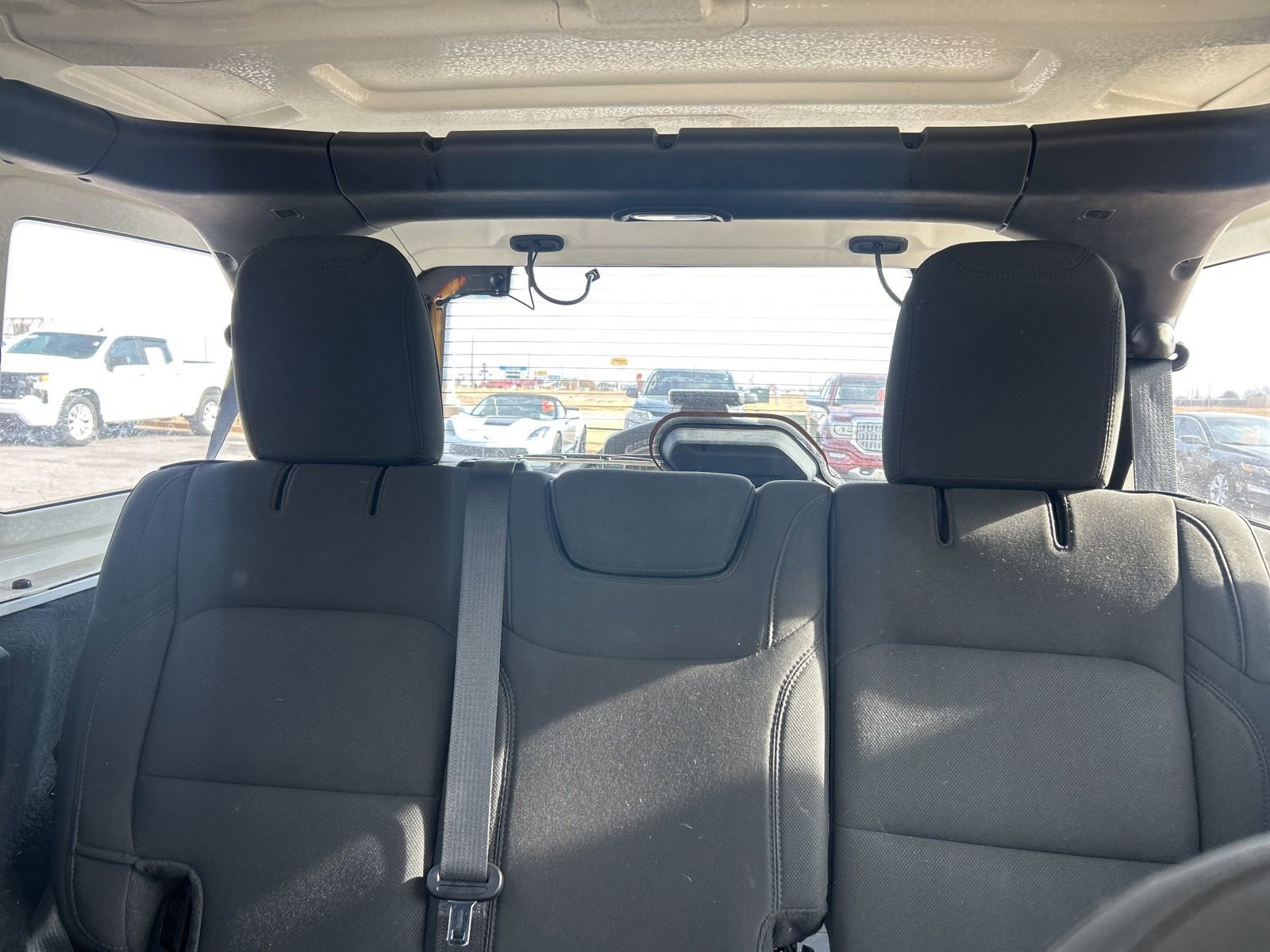 Used 2023 Jeep Wrangler Sport image 17