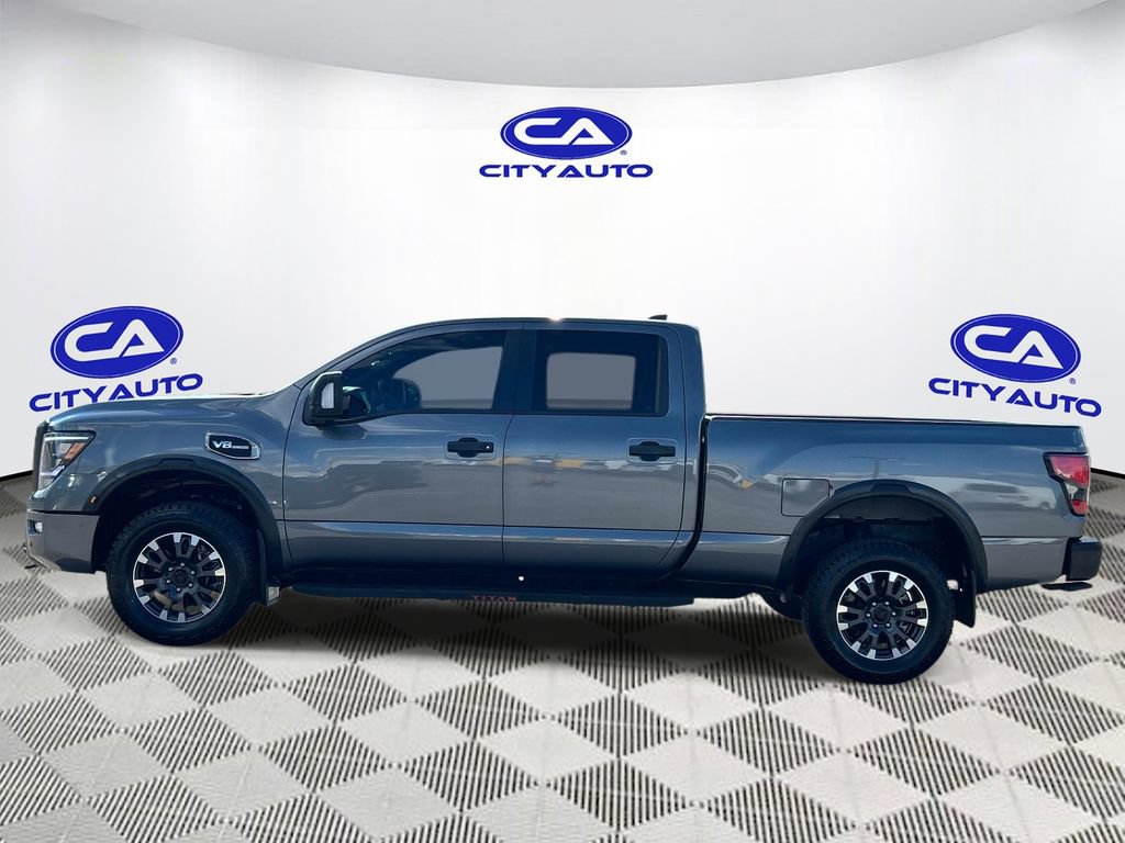 Used 2022 Nissan Titan PRO-4X AWD/4WD image 8