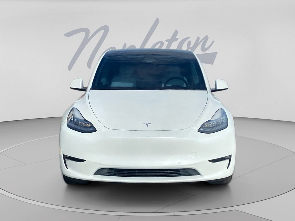 Used 2021 Tesla Model Y Long Range AWD/4WD image 2