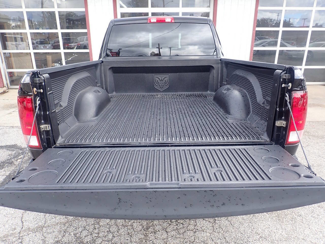Used 2012 RAM 1500 Express image 16