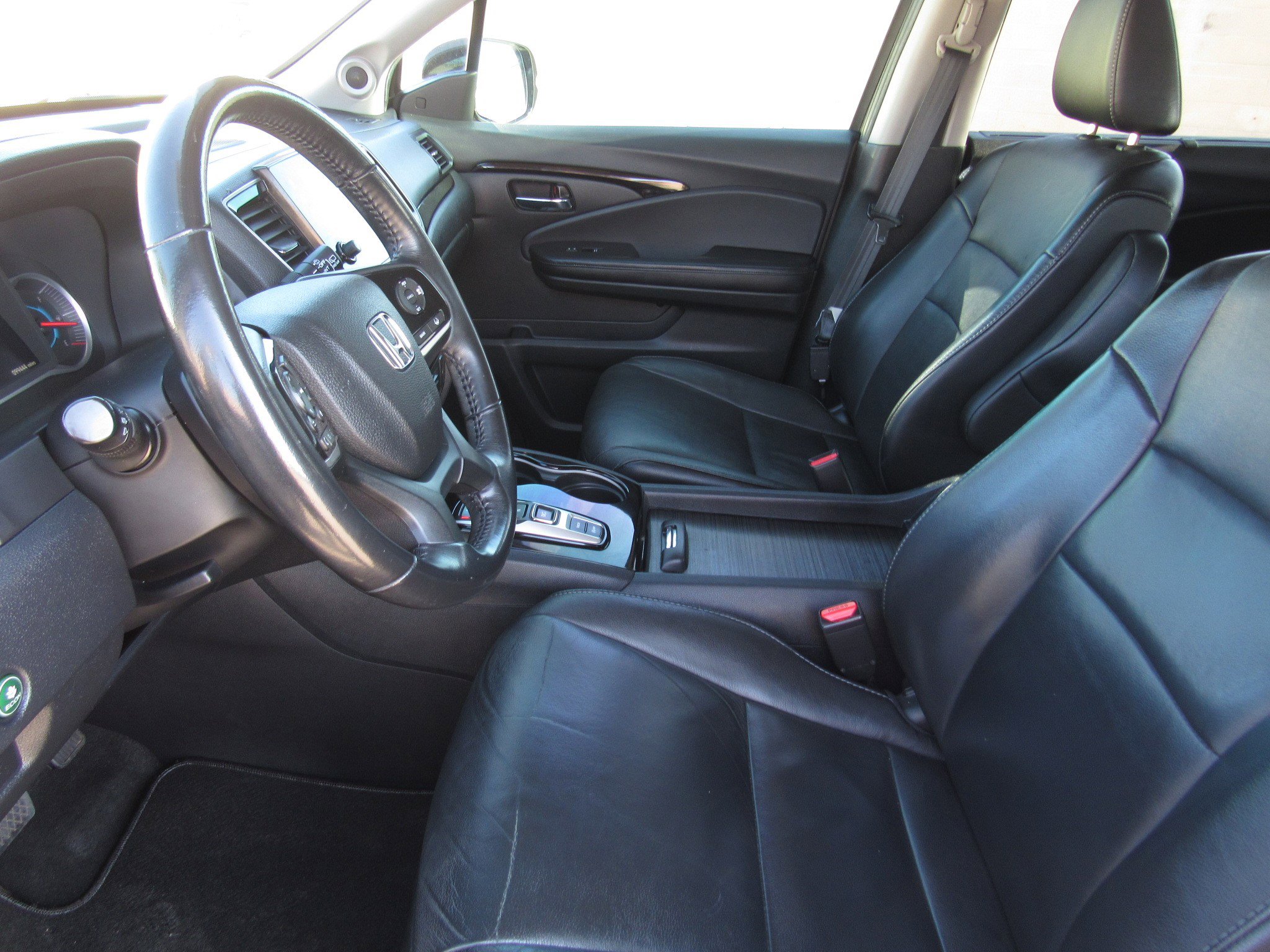 Certified 2019 Honda Pilot Touring image 17