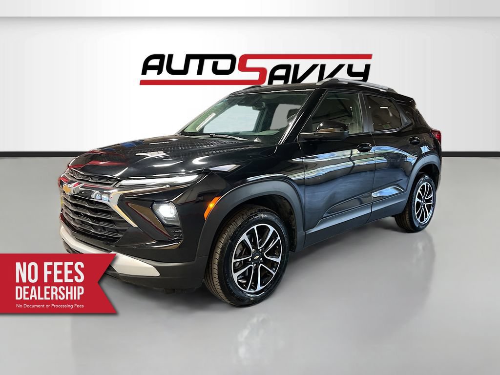 Used 2024 Chevrolet TrailBlazer LT w/ Convenience Package AWD/4WD image 3