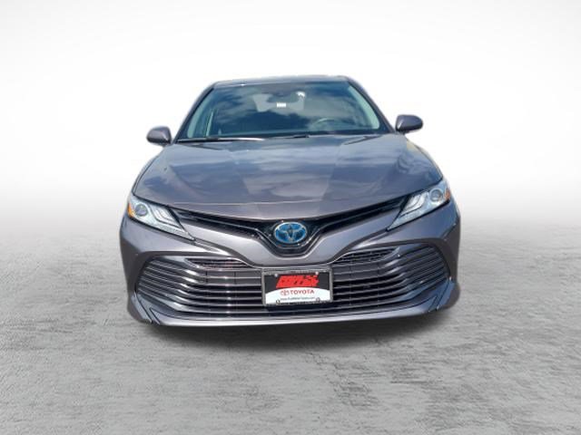 Certified 2020 Toyota Camry XLE FWD image 2