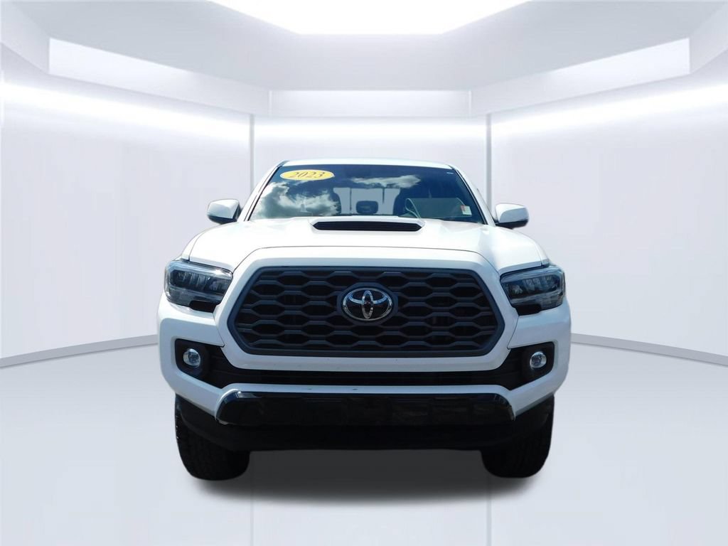 Used 2023 Toyota Tacoma TRD Sport AWD/4WD image 10