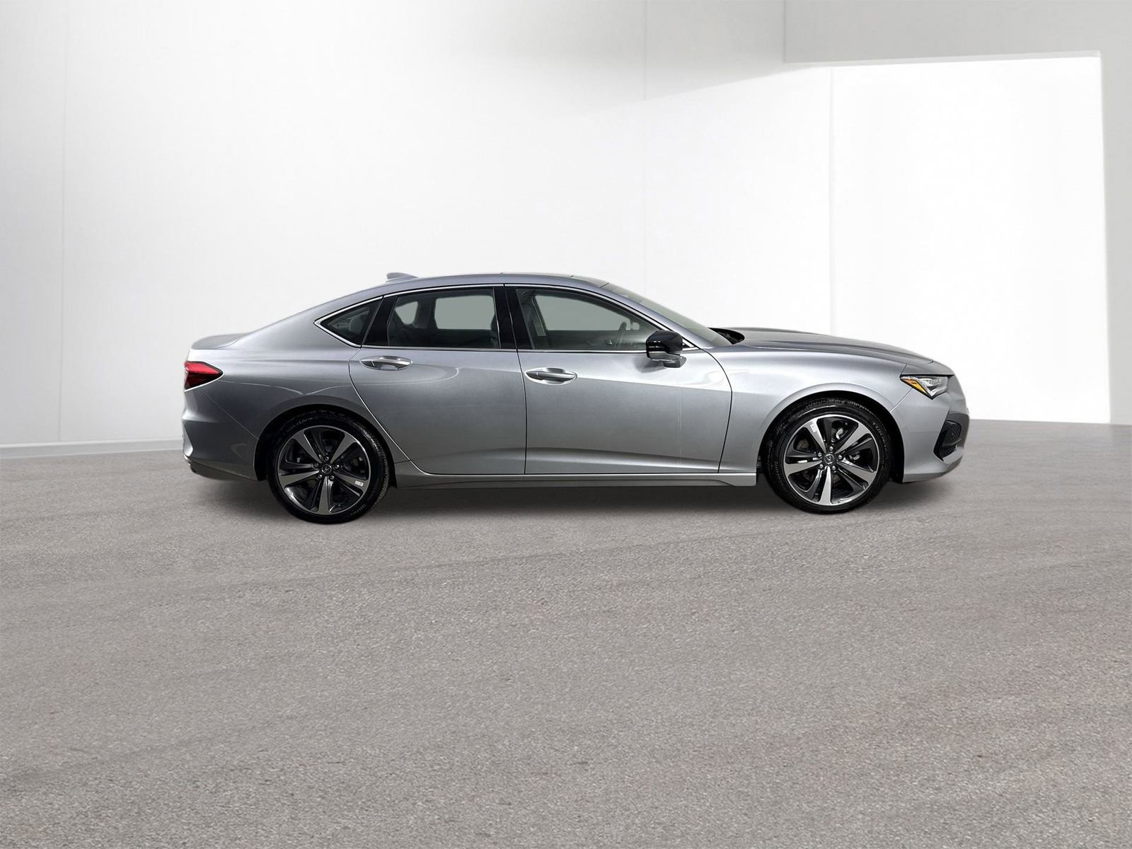 Certified 2025 Acura TLX w/ Technology Package image 37