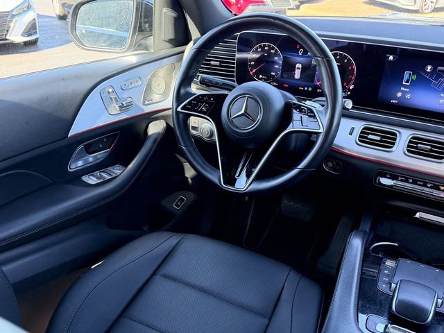 Used 2024 Mercedes-Benz GLS 450 4MATIC image 11