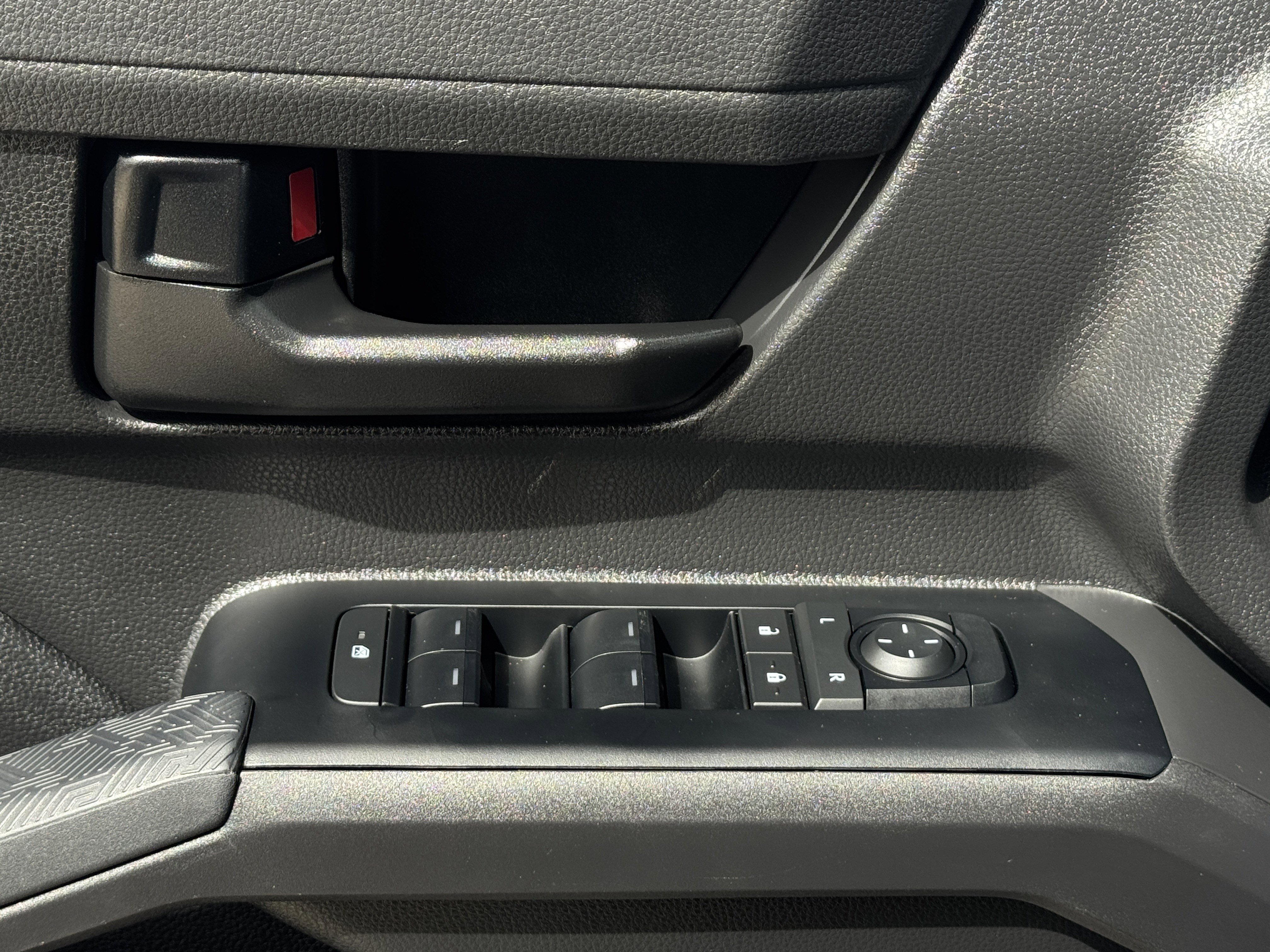 New 2025 Toyota Tacoma SR5 image 24