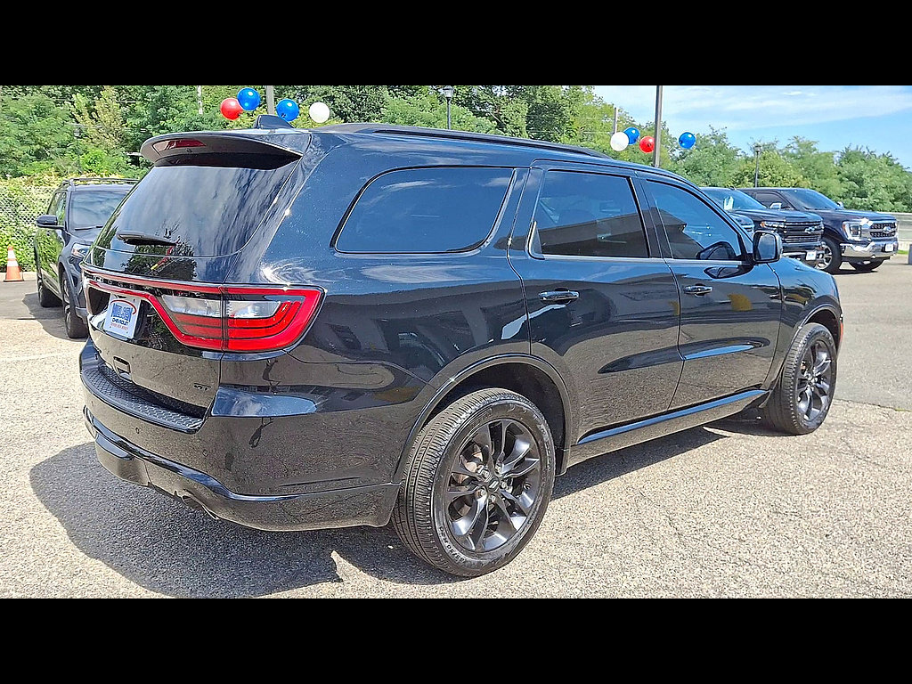 Used 2025 Dodge Durango GT AWD/4WD image 8
