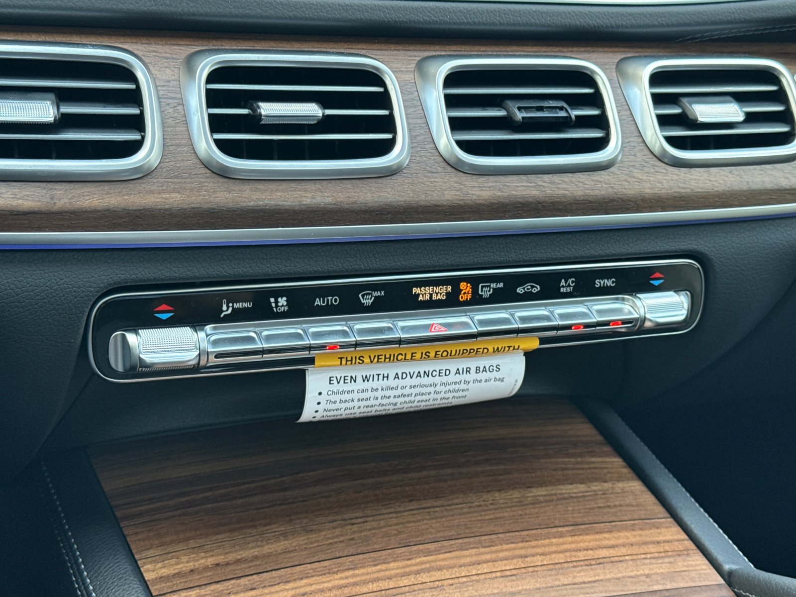New 2026 Mercedes-Benz GLS 450 4MATIC image 21