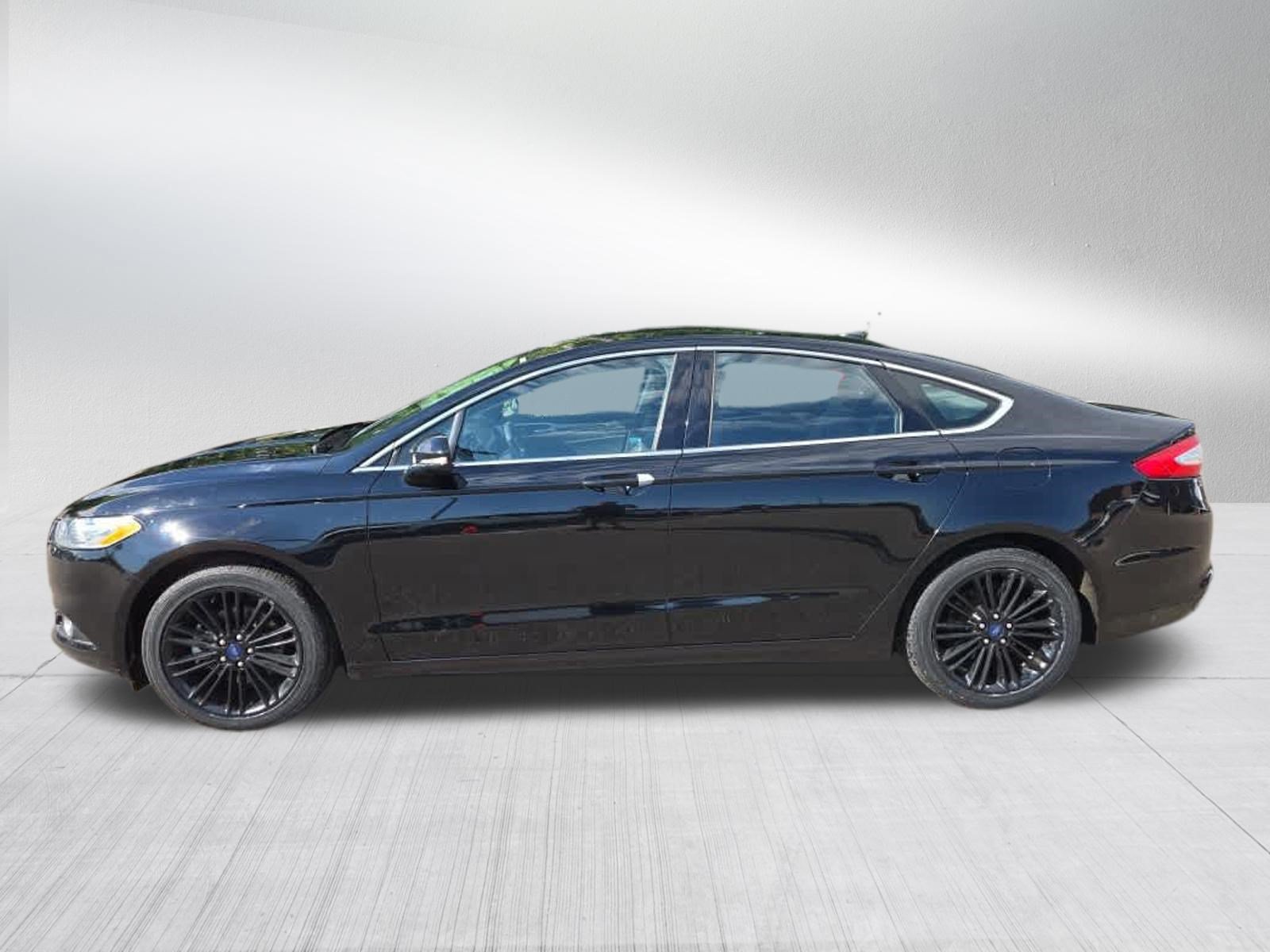 Used 2016 Ford Fusion SE w/ Equipment Group 202A AWD/4WD image 6