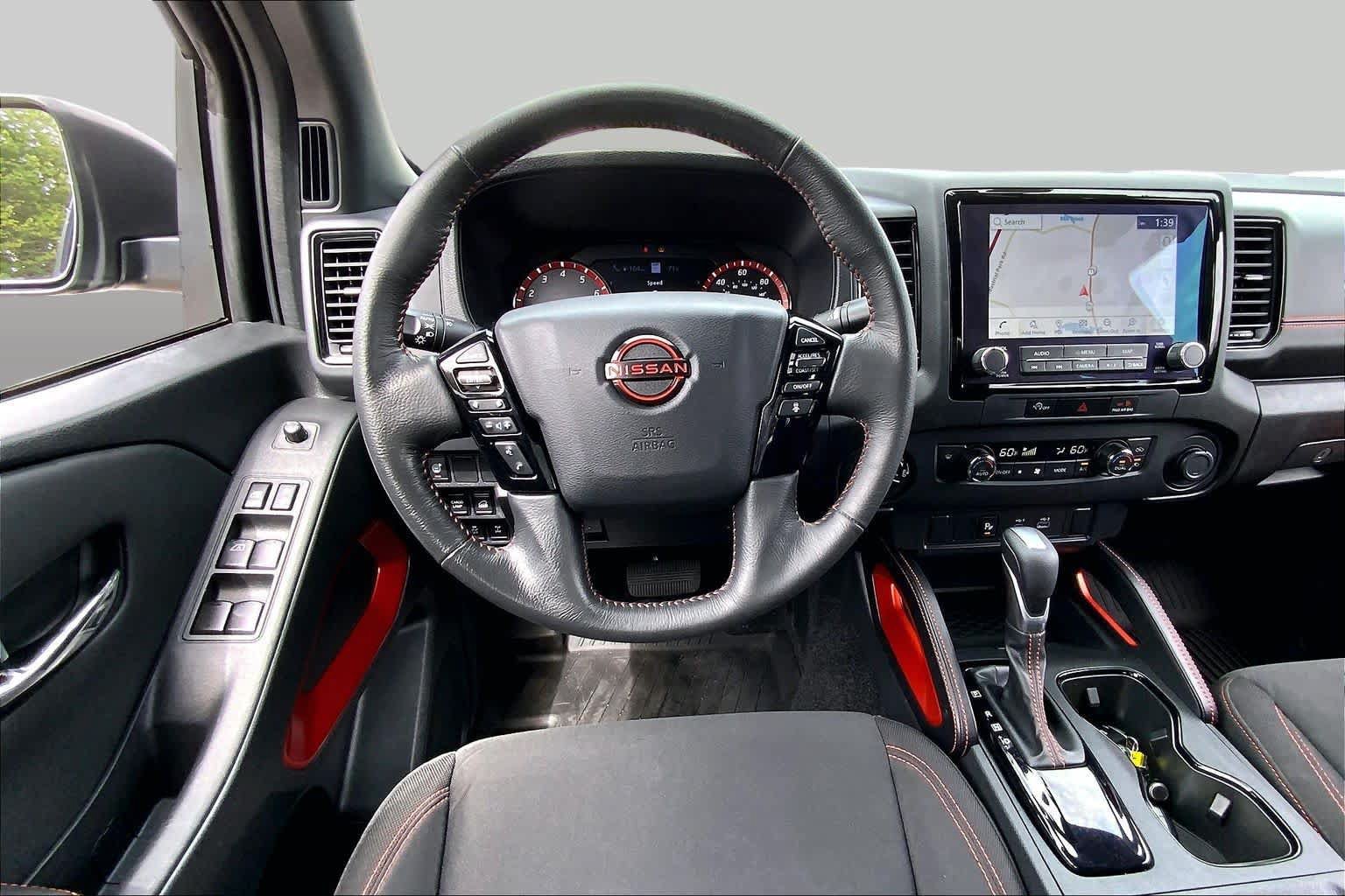 Used 2024 Nissan Frontier PRO-4X w/ Technology Package AWD/4WD image 6