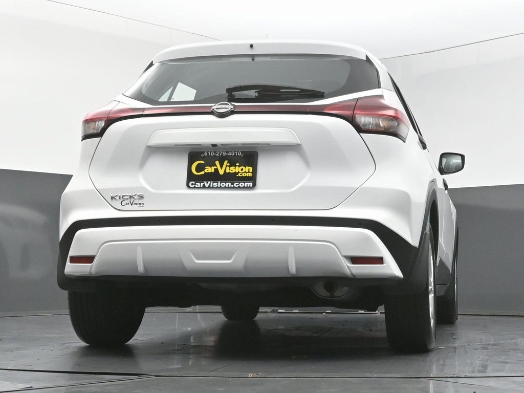 Used 2024 Nissan Kicks S image 40