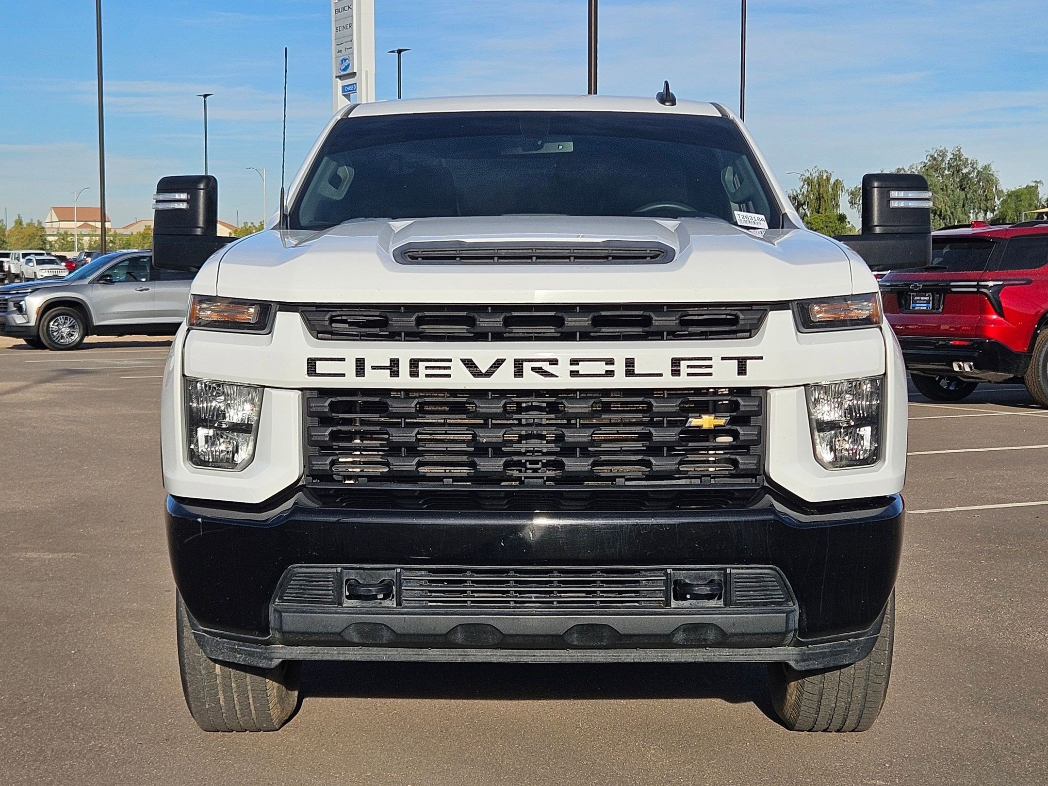 Used 2020 Chevrolet Silverado 2500 Custom w/ Custom Value Package image 8