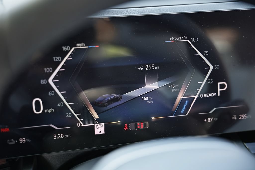 New 2027 BMW i5 eDrive40 RWD image 33