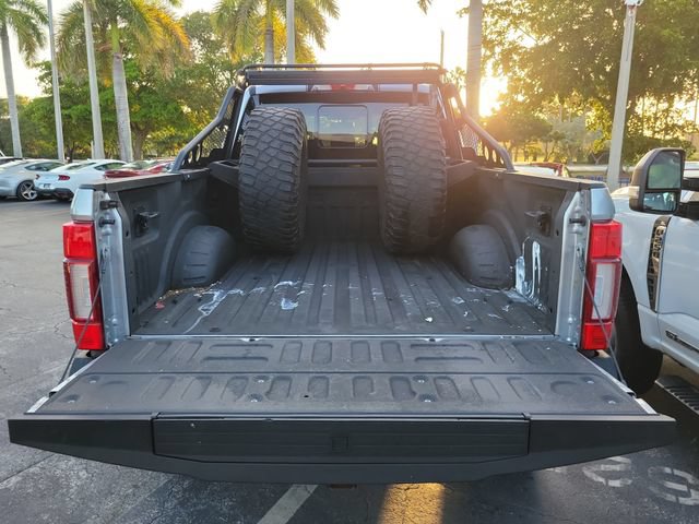 Used 2021 Ford F250 Lariat w/ Lariat Ultimate Package AWD/4WD image 7