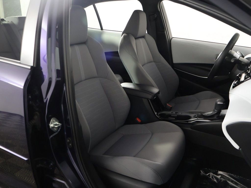 Used 2024 Toyota Corolla SE w/ Convenience Package image 27