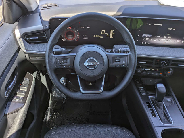 New 2027 Nissan Kicks SV FWD image 13