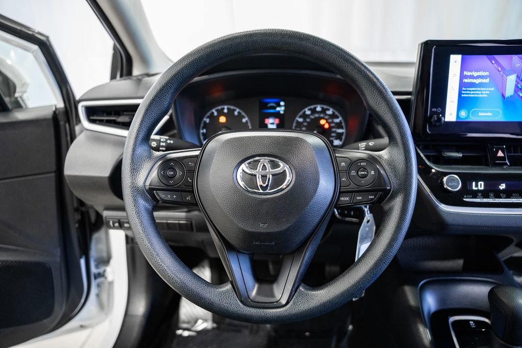 Used 2024 Toyota Corolla LE image 24