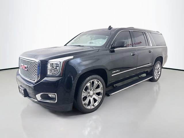 Used 2016 GMC Yukon XL Denali w/ Open Road Package image 3