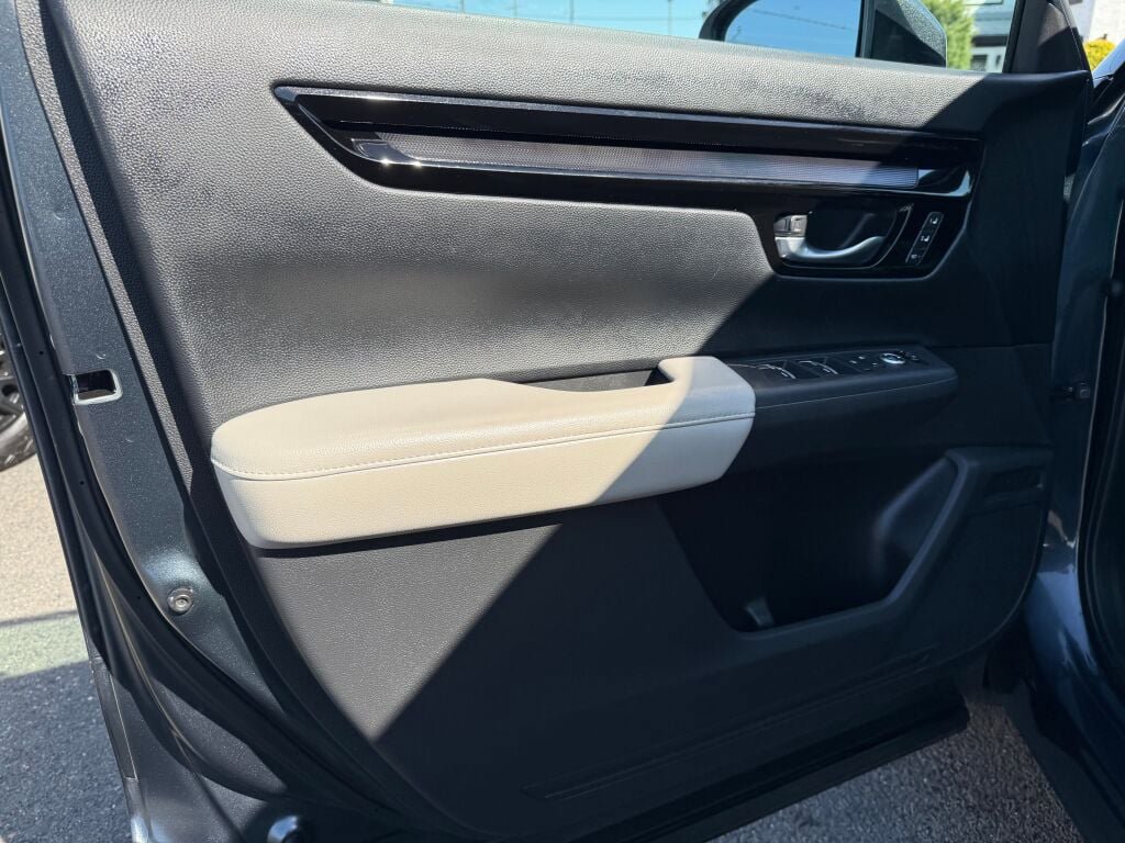 Used 2024 Honda CR-V EX-L image 9